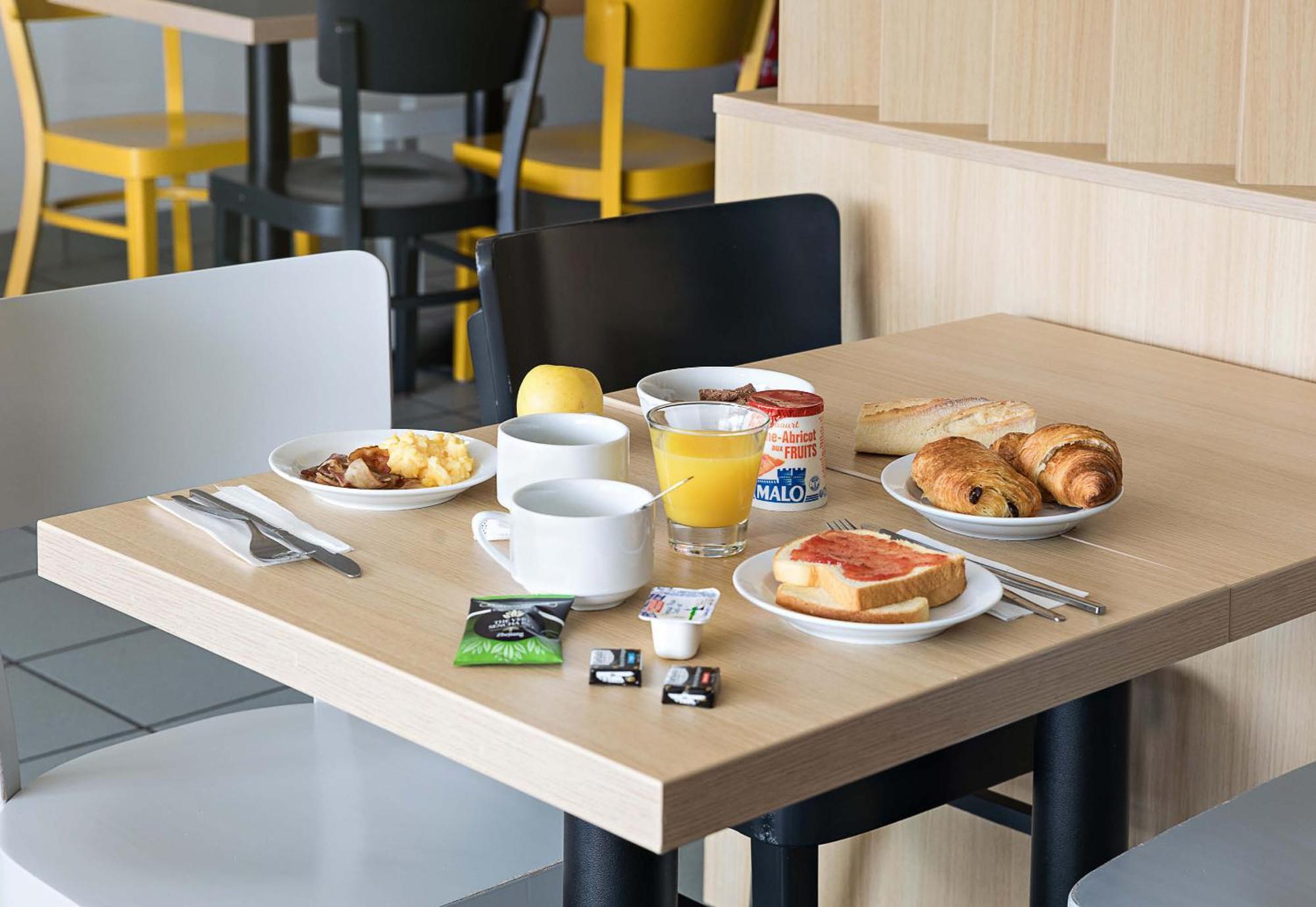 B&B Hotel Rouen Saint-Étienne-du-Rouvray Εξωτερικό φωτογραφία